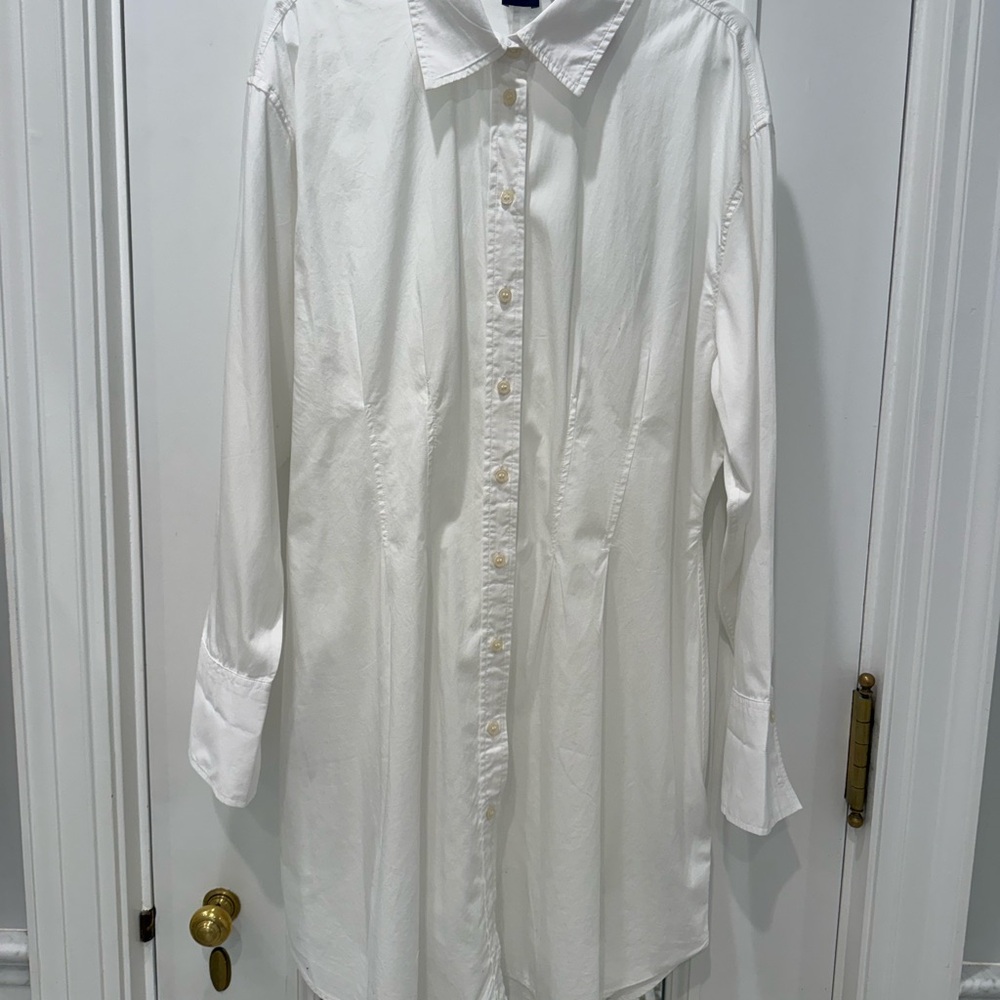 Woman’s Gap White shirt dress Sz XL new tags on comes with under slip